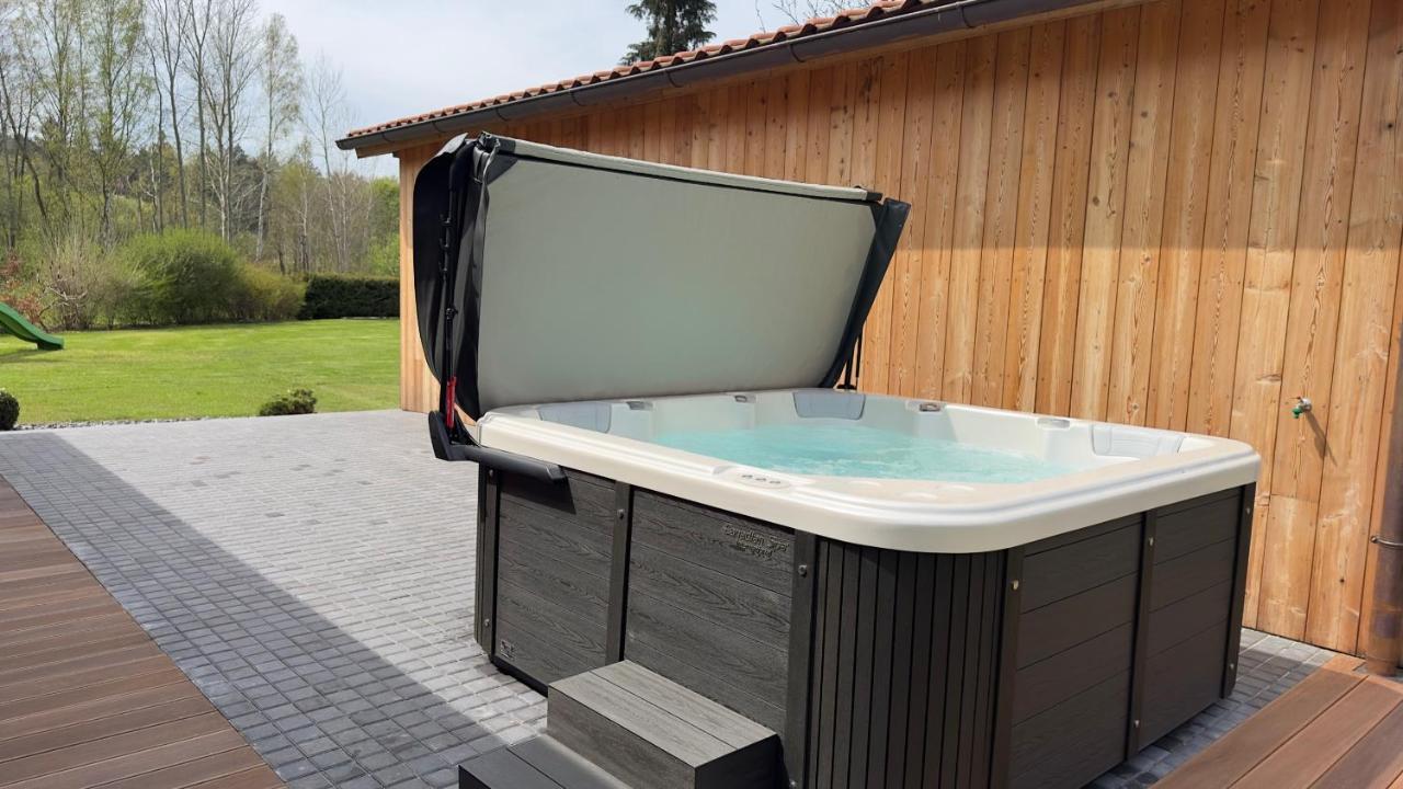 River Wellness Jince Exterior foto
